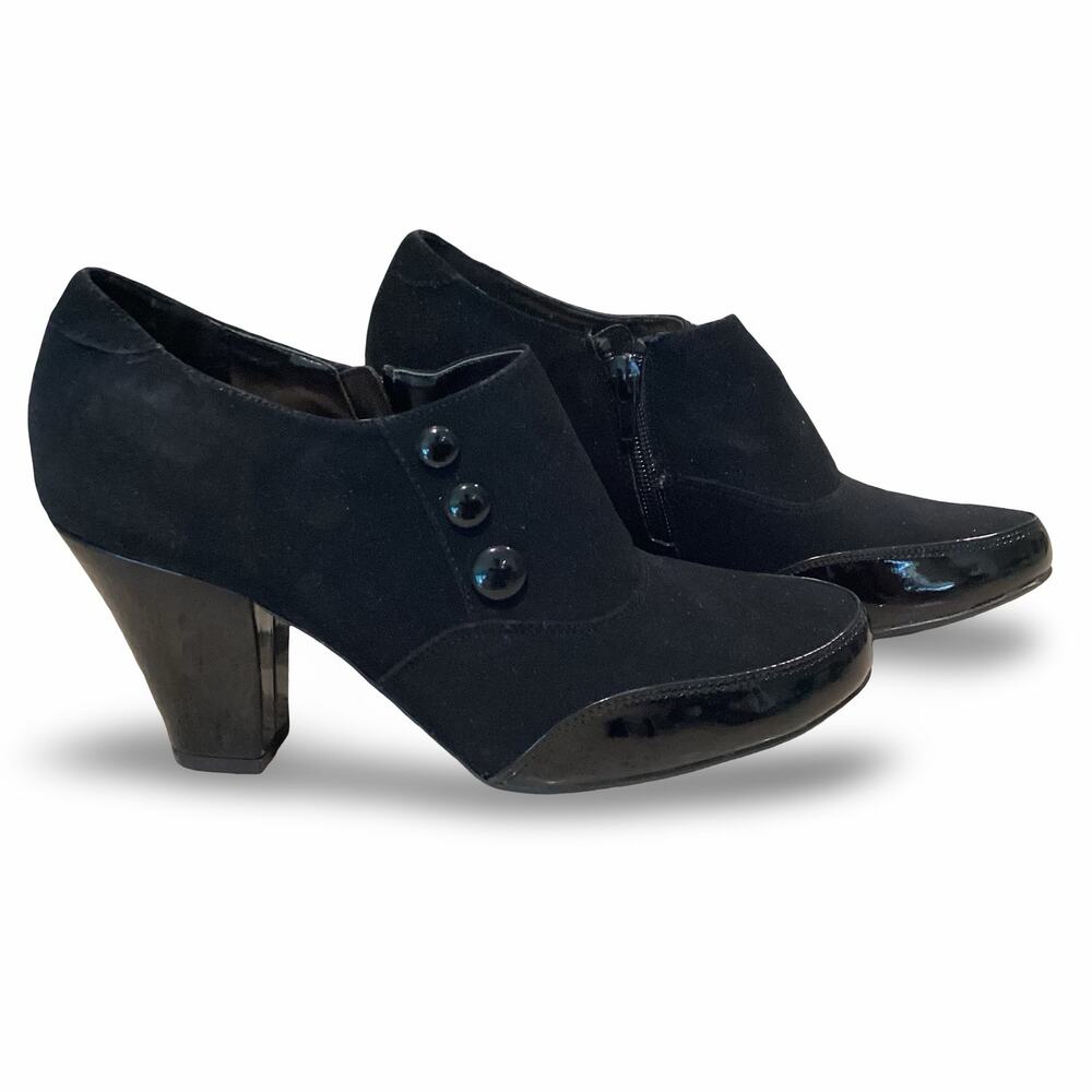 NWOT Sbicca Audrey Booties